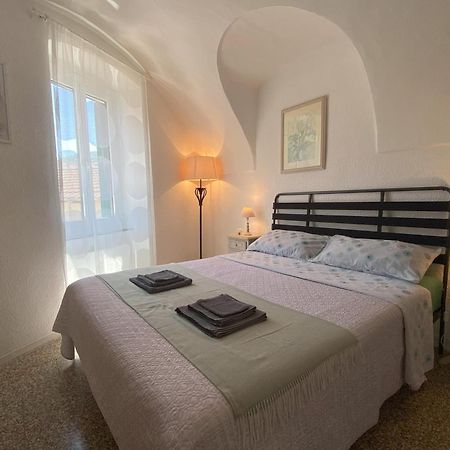 Willa La Casa Degli Alberi Dolceacqua Zewnętrze zdjęcie
