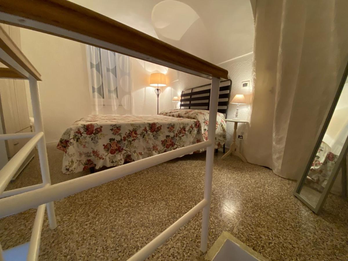 Willa La Casa Degli Alberi Dolceacqua Zewnętrze zdjęcie