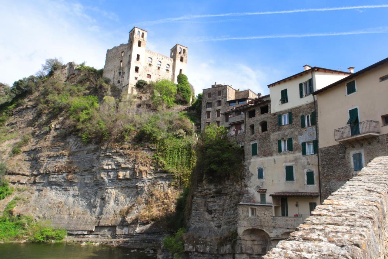 Willa La Casa Degli Alberi Dolceacqua Zewnętrze zdjęcie