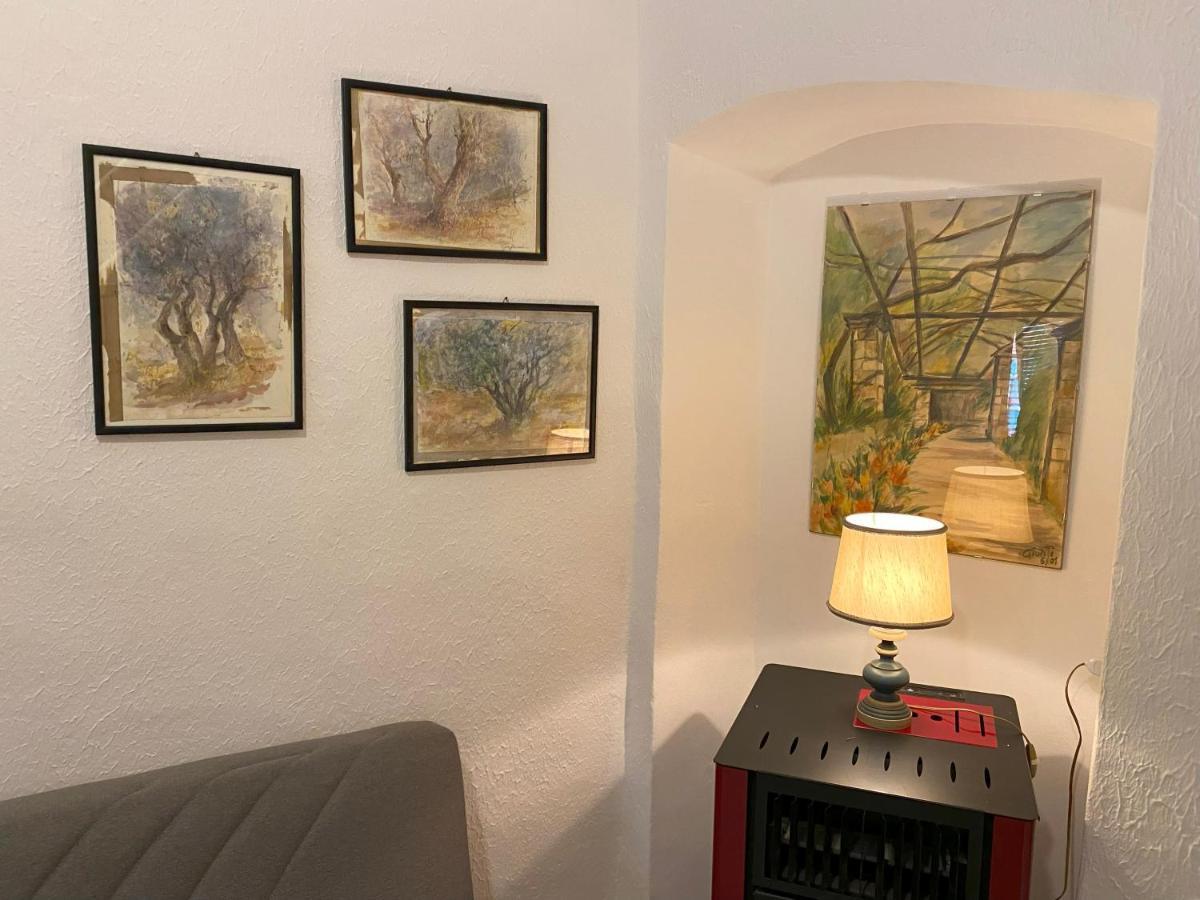 Willa La Casa Degli Alberi Dolceacqua Zewnętrze zdjęcie