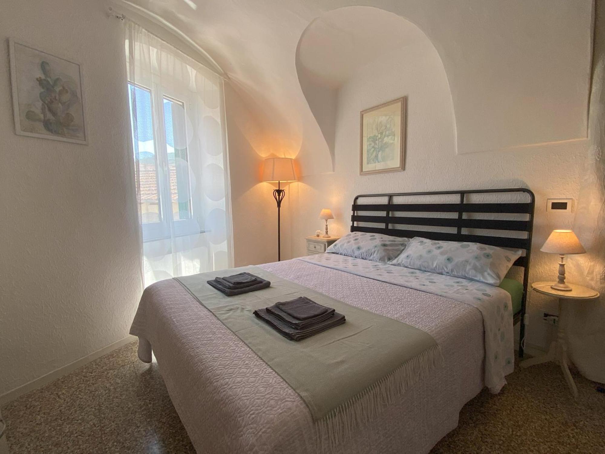 Willa La Casa Degli Alberi Dolceacqua Zewnętrze zdjęcie