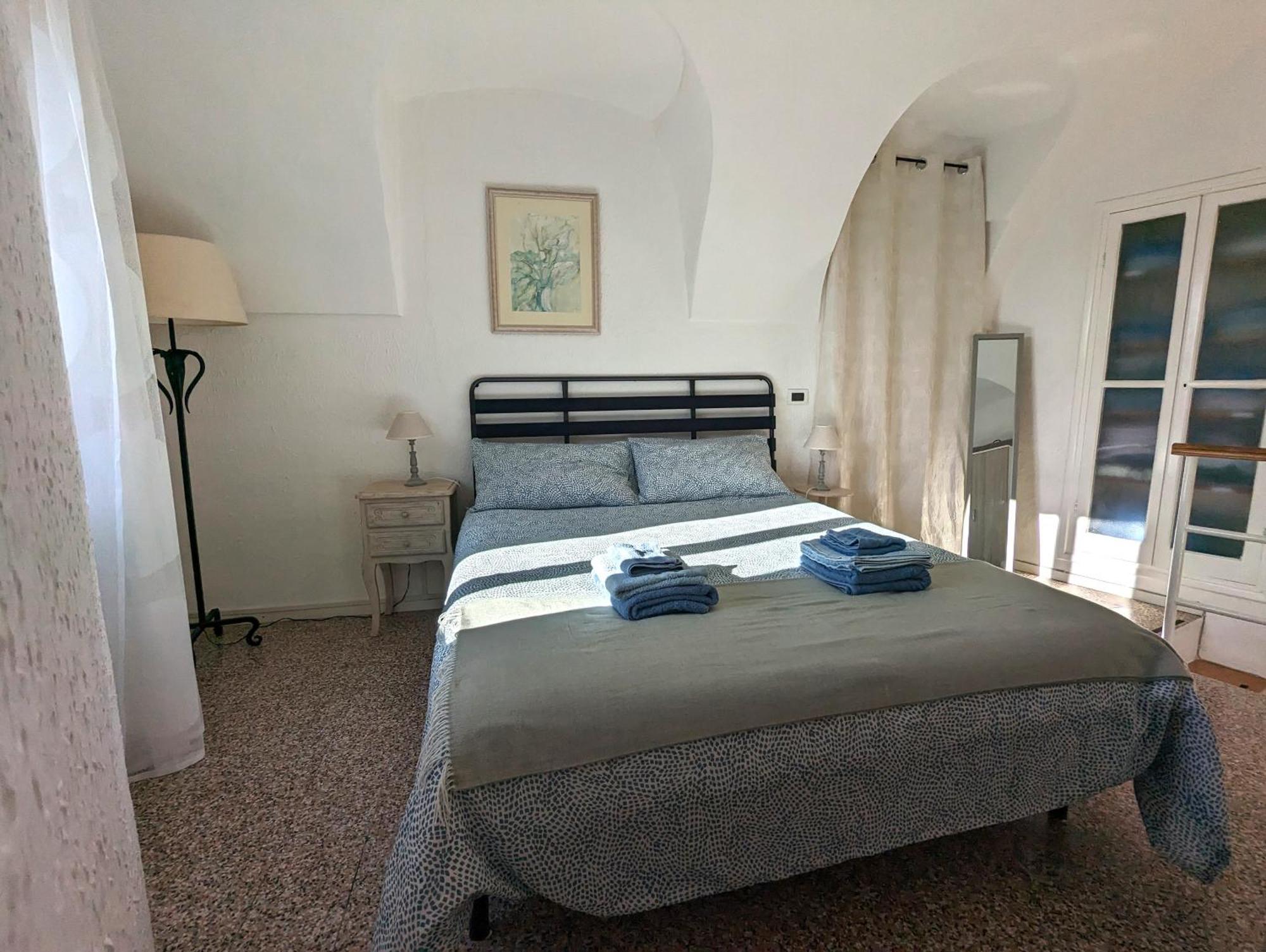 Willa La Casa Degli Alberi Dolceacqua Zewnętrze zdjęcie